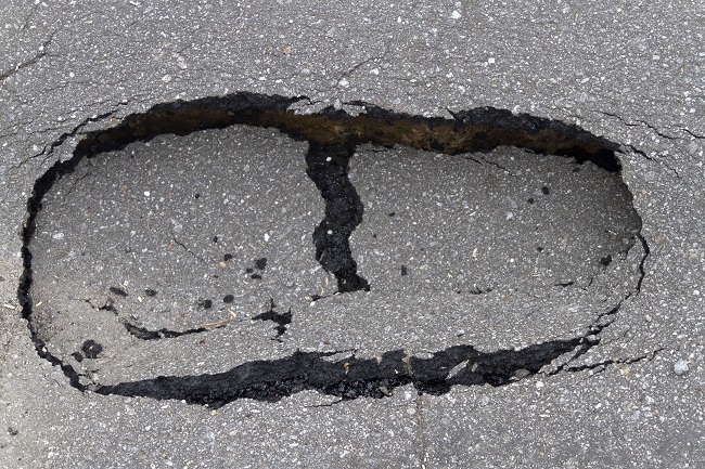 Does Your Asphalt Driveway Need Repair?