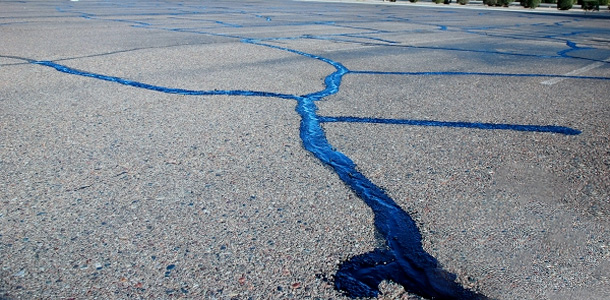 The Best Way to Repair Asphalt Cracks