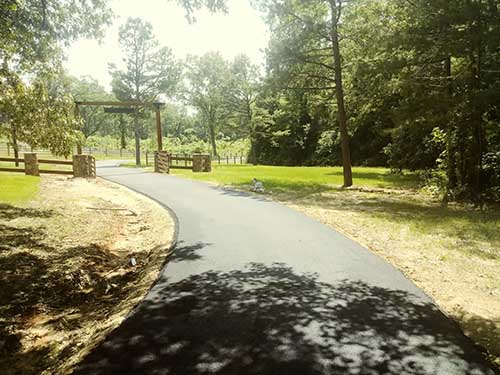 5 Ways to Make Your Asphalt Last Longer After Driveway Repair