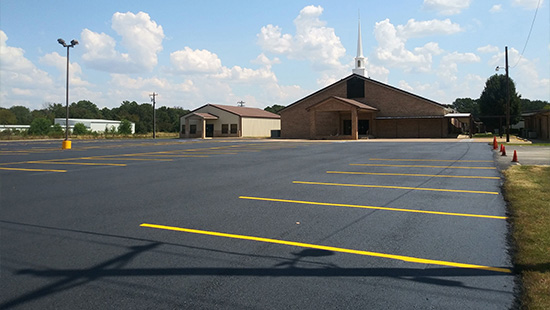 When Should You Sealcoat Your Asphalt Driveway or Parking Lot? When Should You Sealcoat Your Asphalt Driveway or Parking Lot?